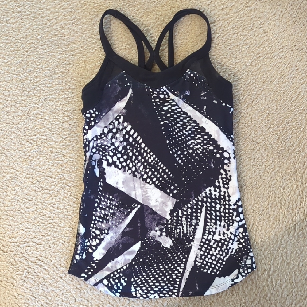 Stylish Black and White Women's Top